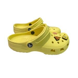 Crocs Unisex Classic Yellow Clogs with 6 Fun Jibbitz/Charms - Size US M 5/W 7‎